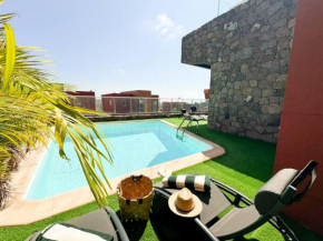 Green Villa The Canarian Garden by Tenpropertiesgc